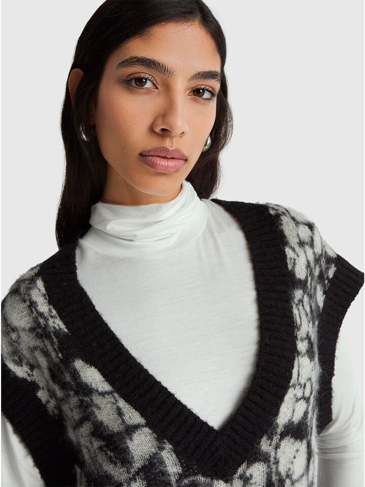 S/L V NECK SWEATER Women image number 4